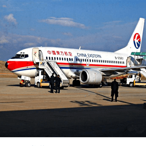 屯溪航空货运航空快运业稳步发展的原因是什么？